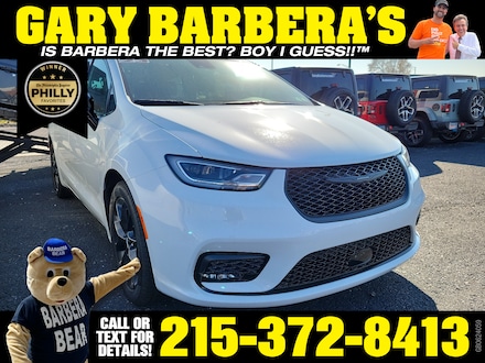 New 2023 Chrysler Pacifica LIMITED Passenger Van FWD for Sale or Lease in Philadelphia, PA