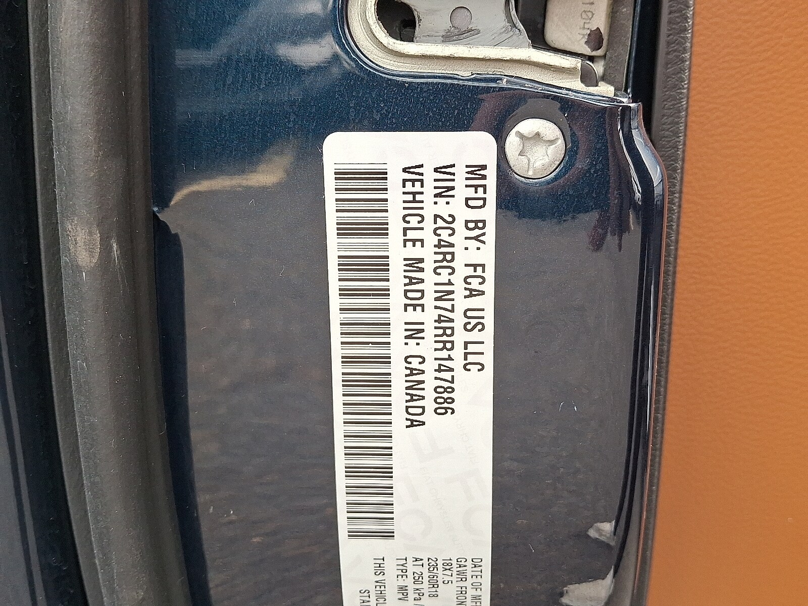 2024 Chrysler Pacifica PHEV Pinnacle - Photo 26