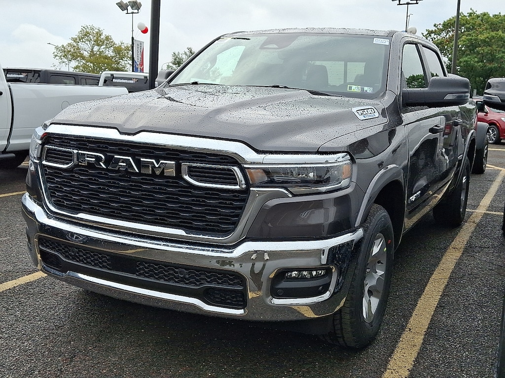 New 2025 Ram 1500 BIG HORN CREW CAB 4X4 5'7 BOX Pickup