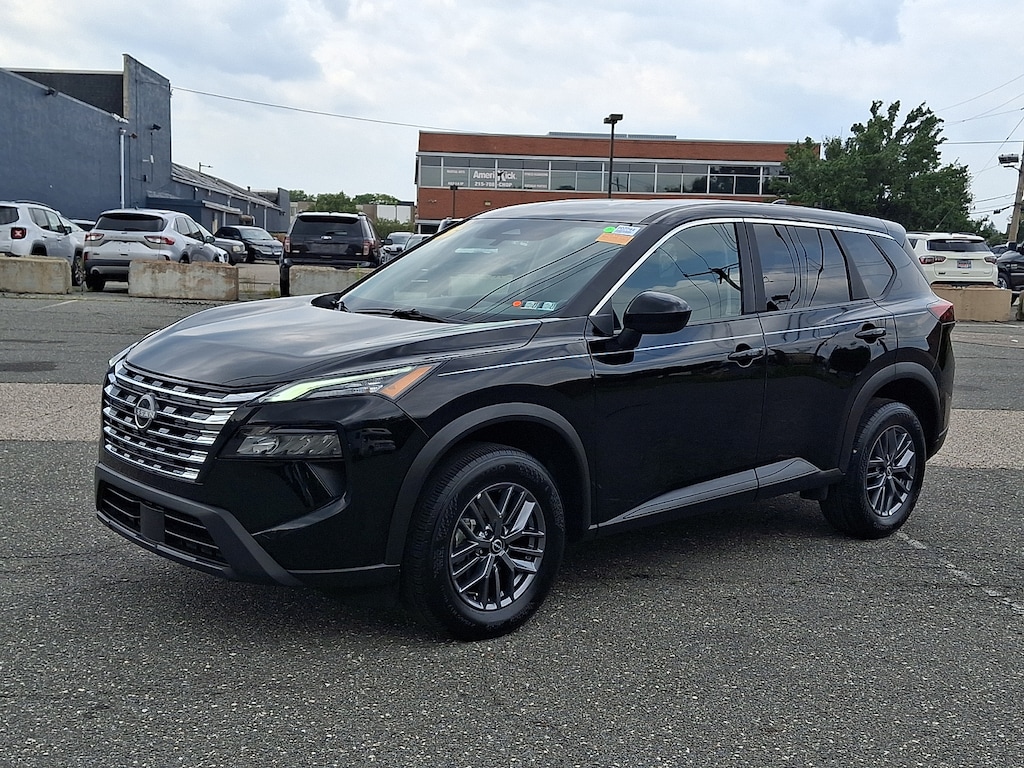 Used 2026 Nissan Rogue SV Sport Utility