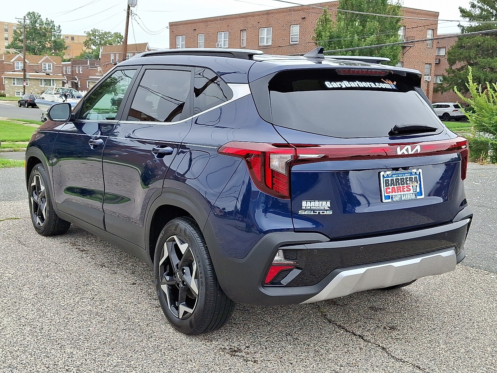 2025 Kia Seltos EX photo 4
