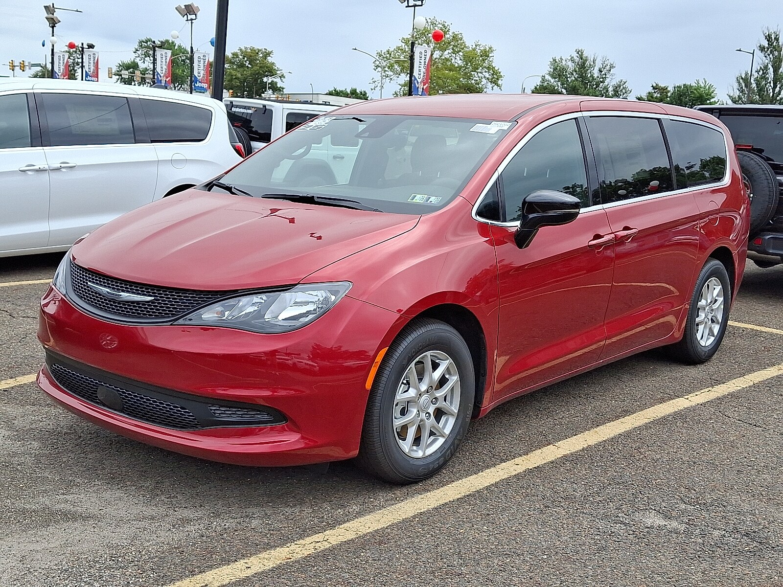 2026 Chrysler Voyager LX photo 3