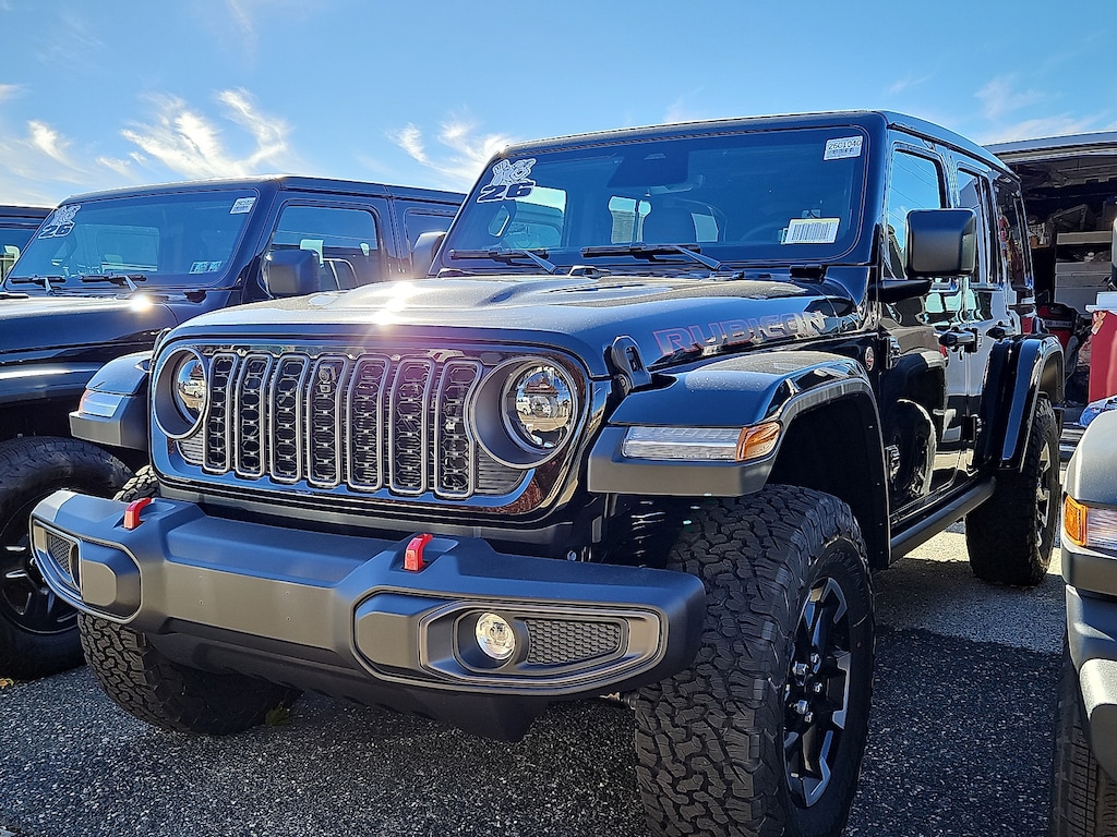 New 2026 Jeep Wrangler 4-DOOR RUBICON Sport Utility