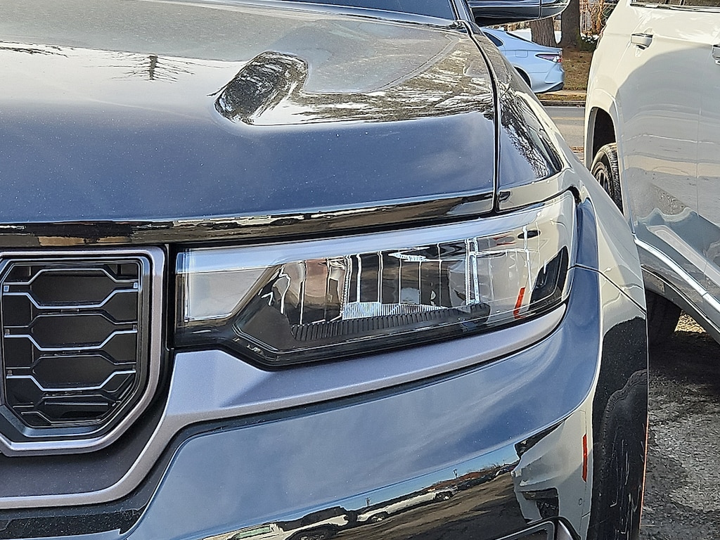 New 2026 Jeep Grand Cherokee ALTITUDE 4X4 Sport Utility