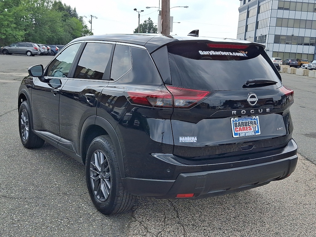 Used 2026 Nissan Rogue SV Sport Utility