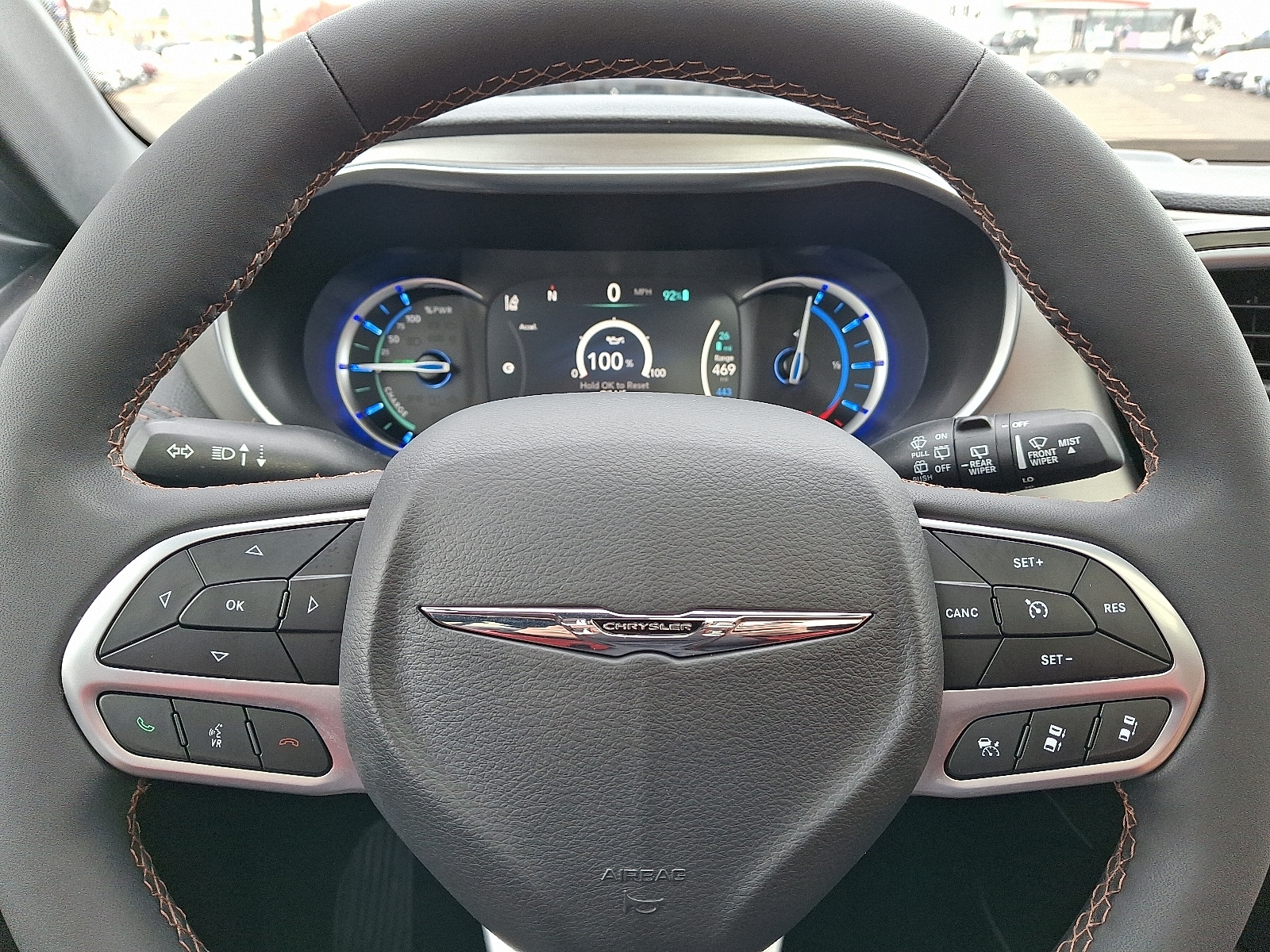 2024 Chrysler Pacifica PHEV Pinnacle - Photo 19
