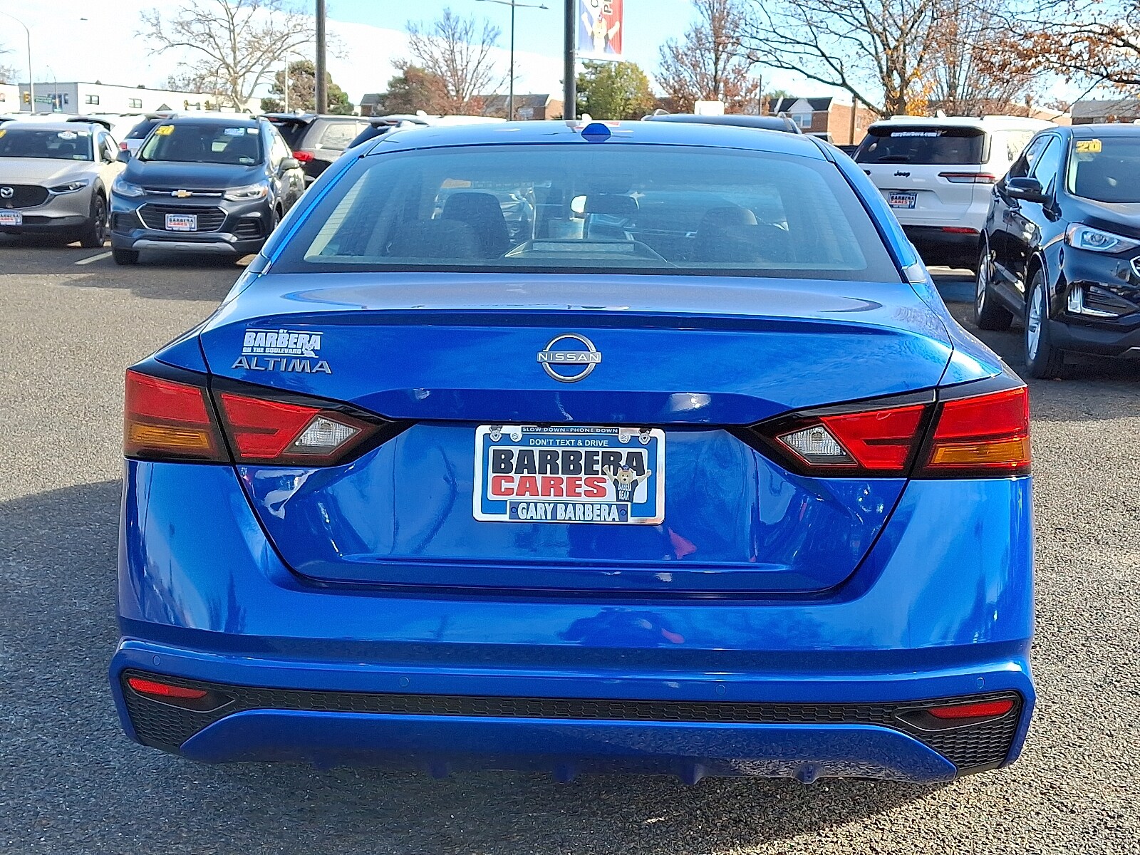 2025 Nissan Altima SV photo 4