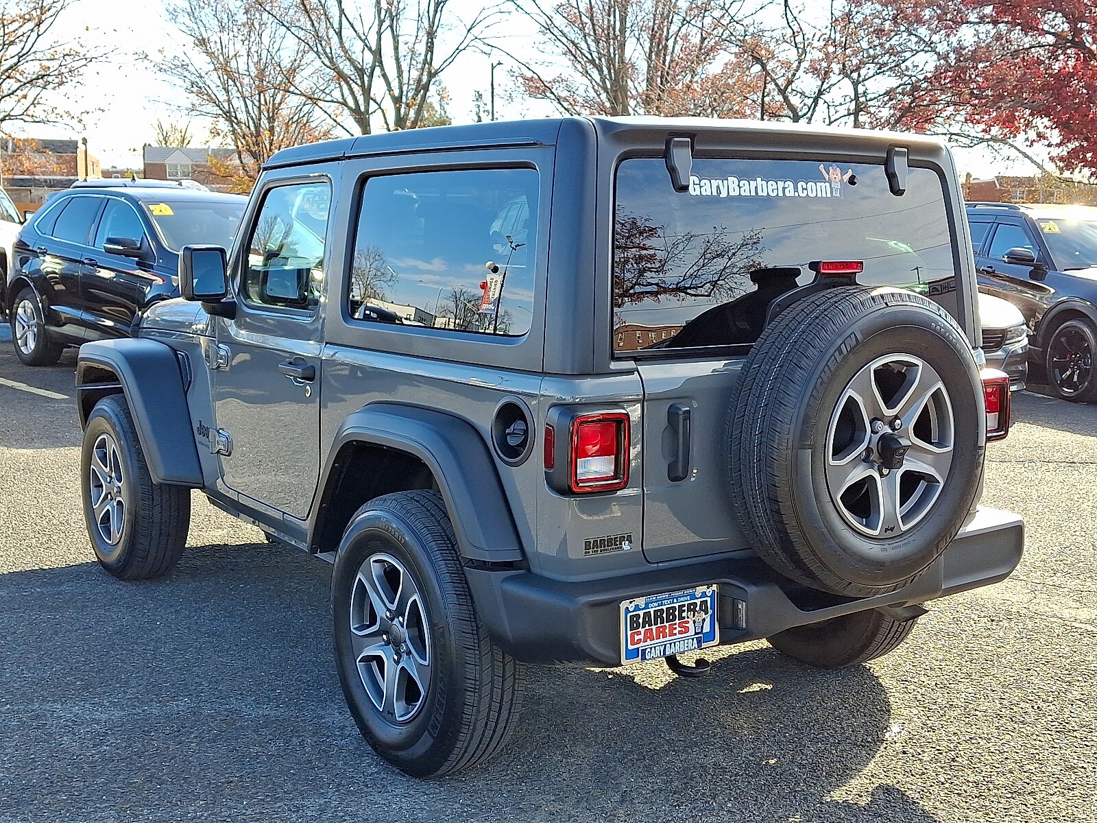 2022 Jeep Wrangler Sport photo 3