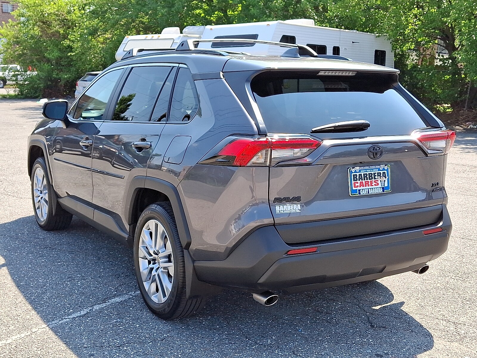 2024 Toyota RAV4 XLE Premium photo 4