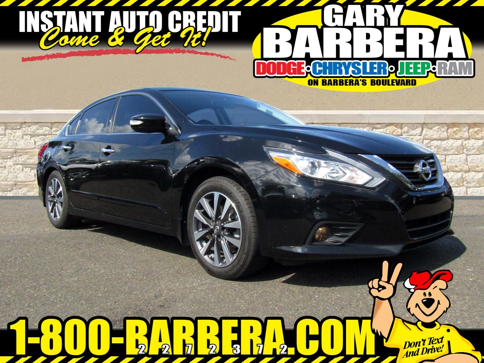 Nissan Altima: CDDVD combination player (modelswith Navigation System) Nissan Altima: CDDVD combination player (modelswith Navigation System)
