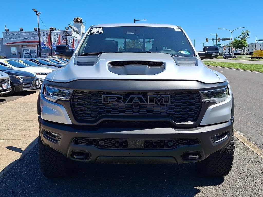 New 2026 Ram 1500 RHO CREW CAB 4X4 5'7 BOX Pickup