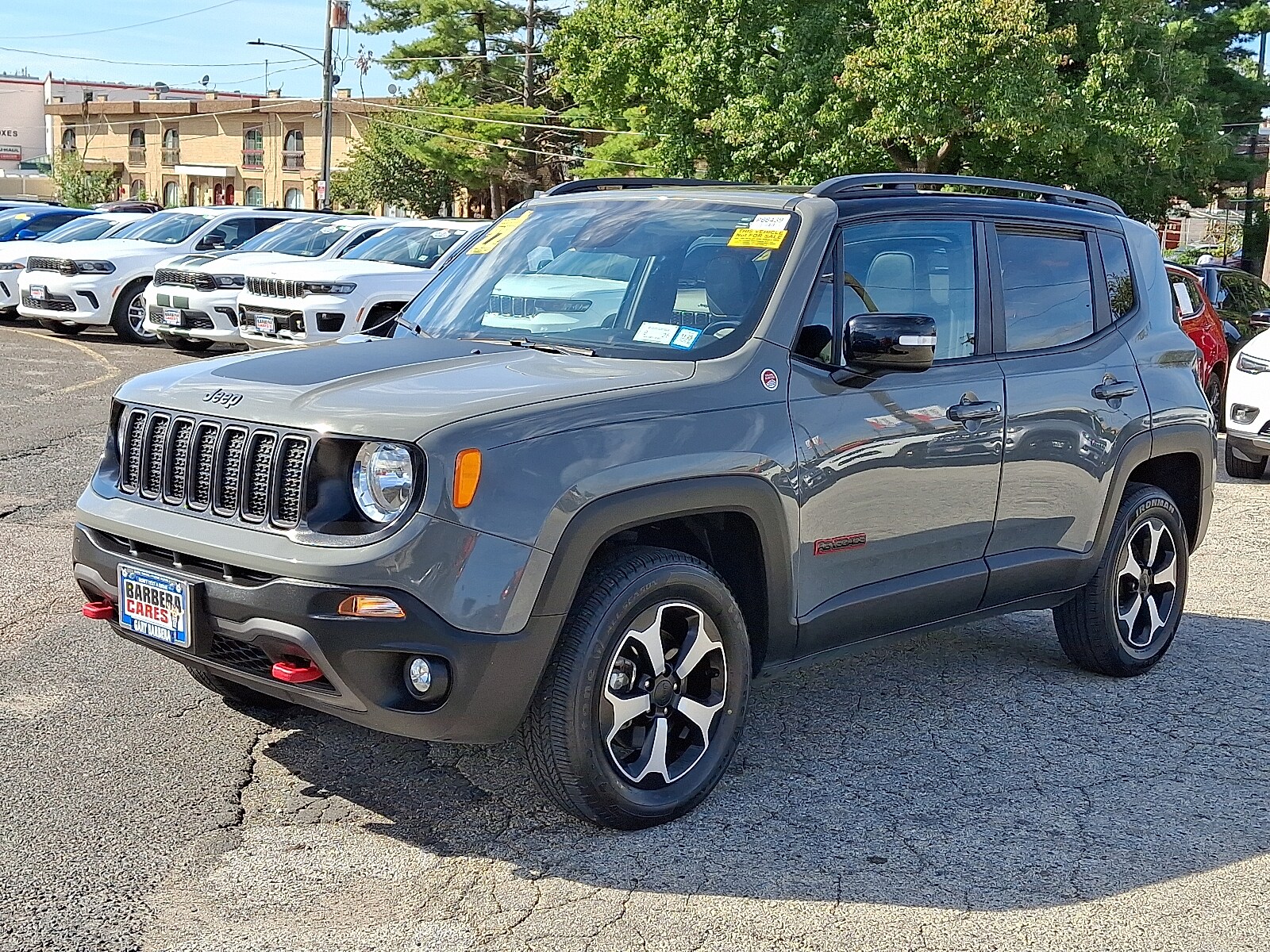 2022 Jeep Renegade Trailhawk photo 3