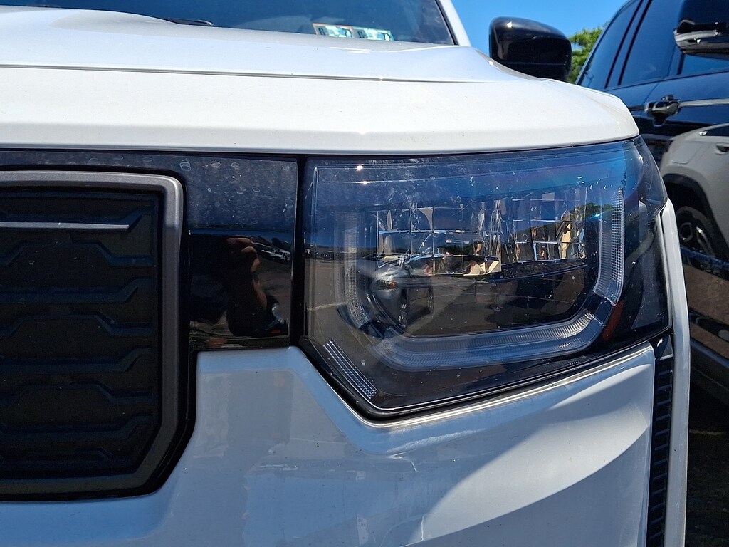 New 2026 Jeep Cherokee Laredo 4x4 Sport Utility