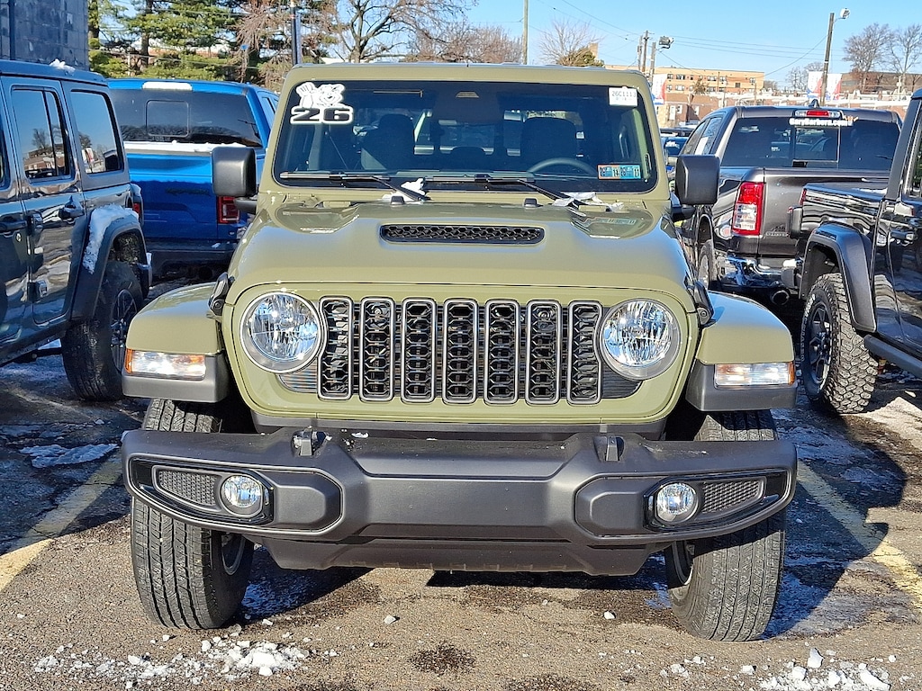 New 2026 Jeep Gladiator SPORT S 4X4 Pickup