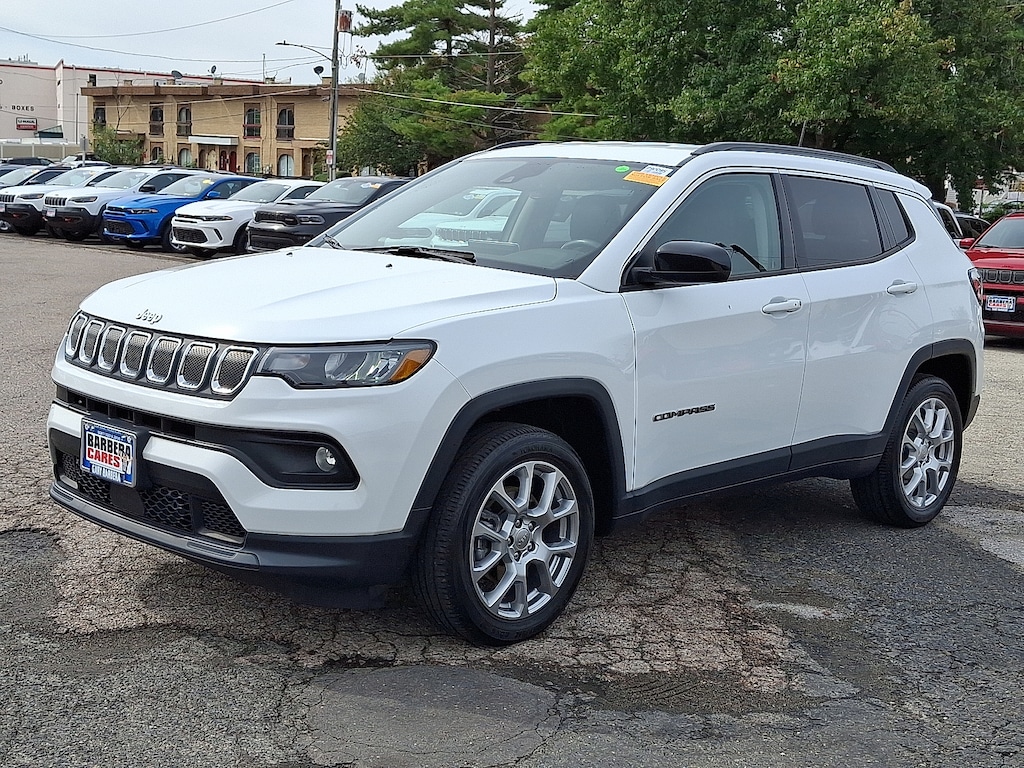 Used 2022 Jeep Compass Latitude Lux 4x4 Sport Utility