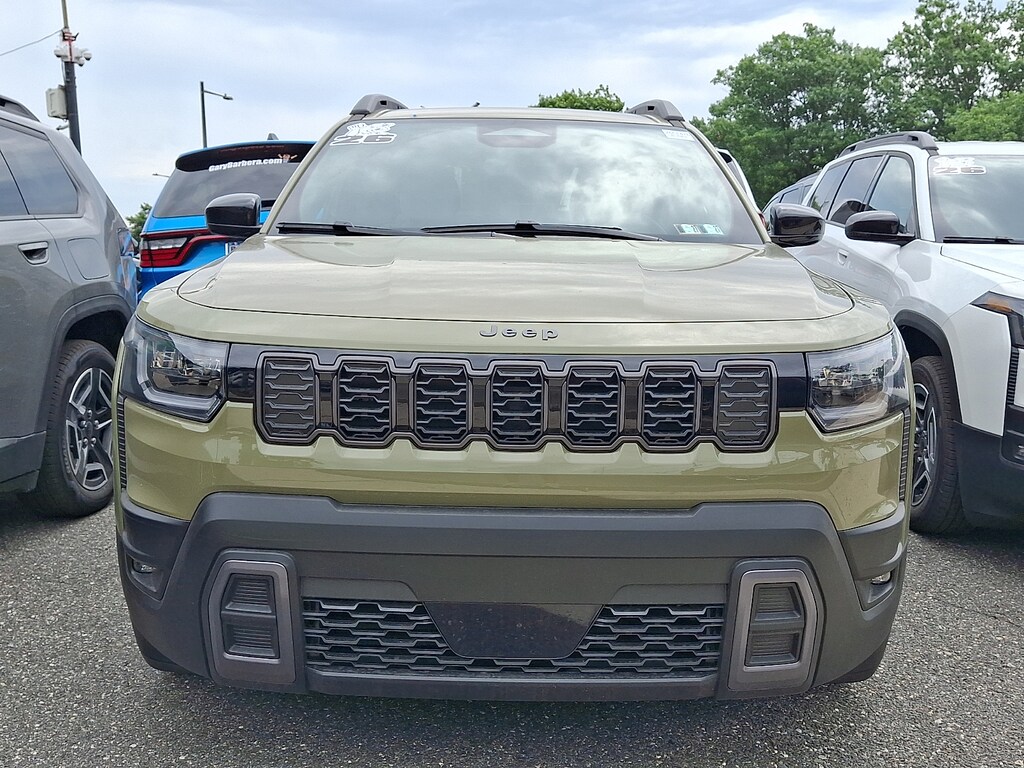 New 2026 Jeep Cherokee LAREDO 4X4 Sport Utility