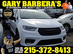 2026 Chrysler Pacifica SELECT Passenger Van FWD