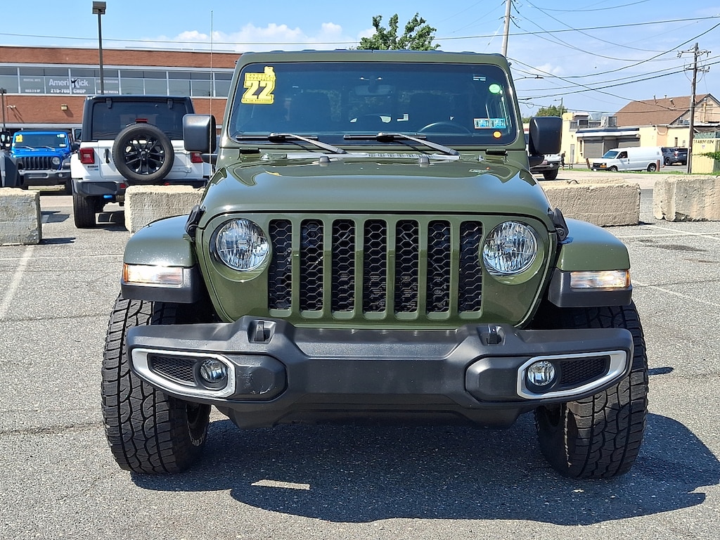 Used 2022 Jeep Gladiator Sport S 4x4 Crew Cab