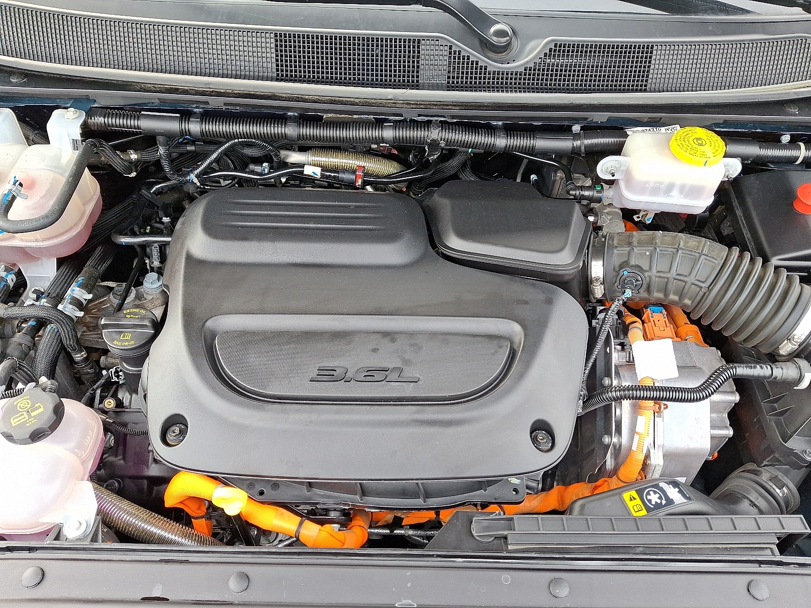 2024 Chrysler Pacifica PHEV Pinnacle - Photo 27