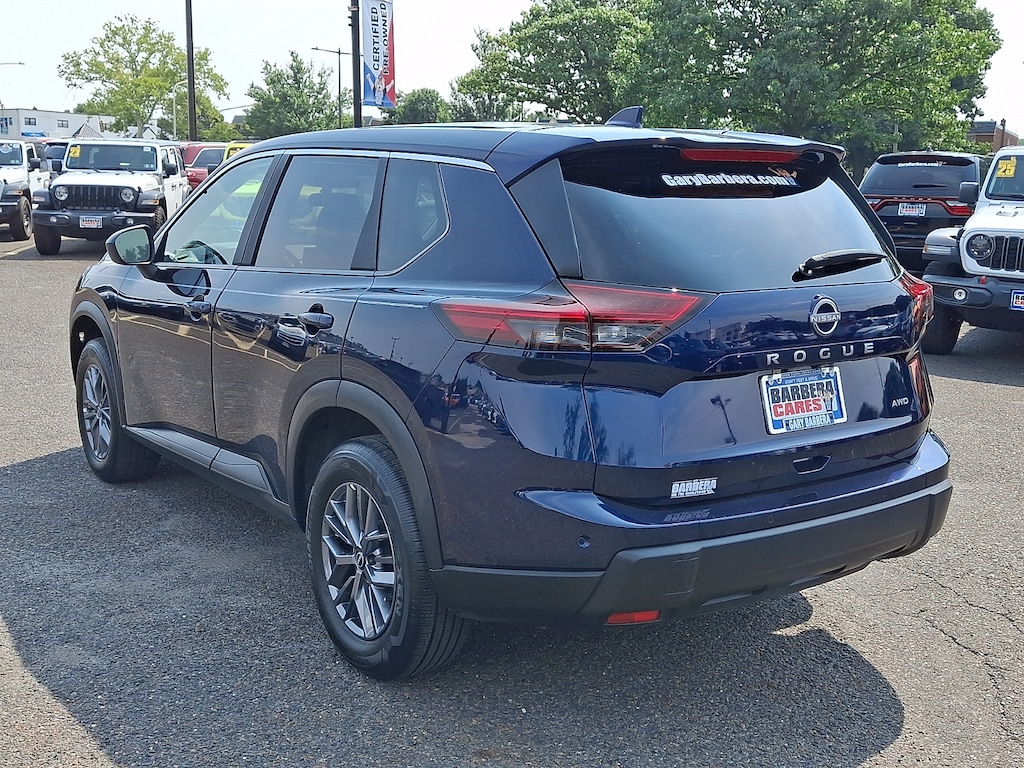 Used 2026 Nissan Rogue SV Sport Utility