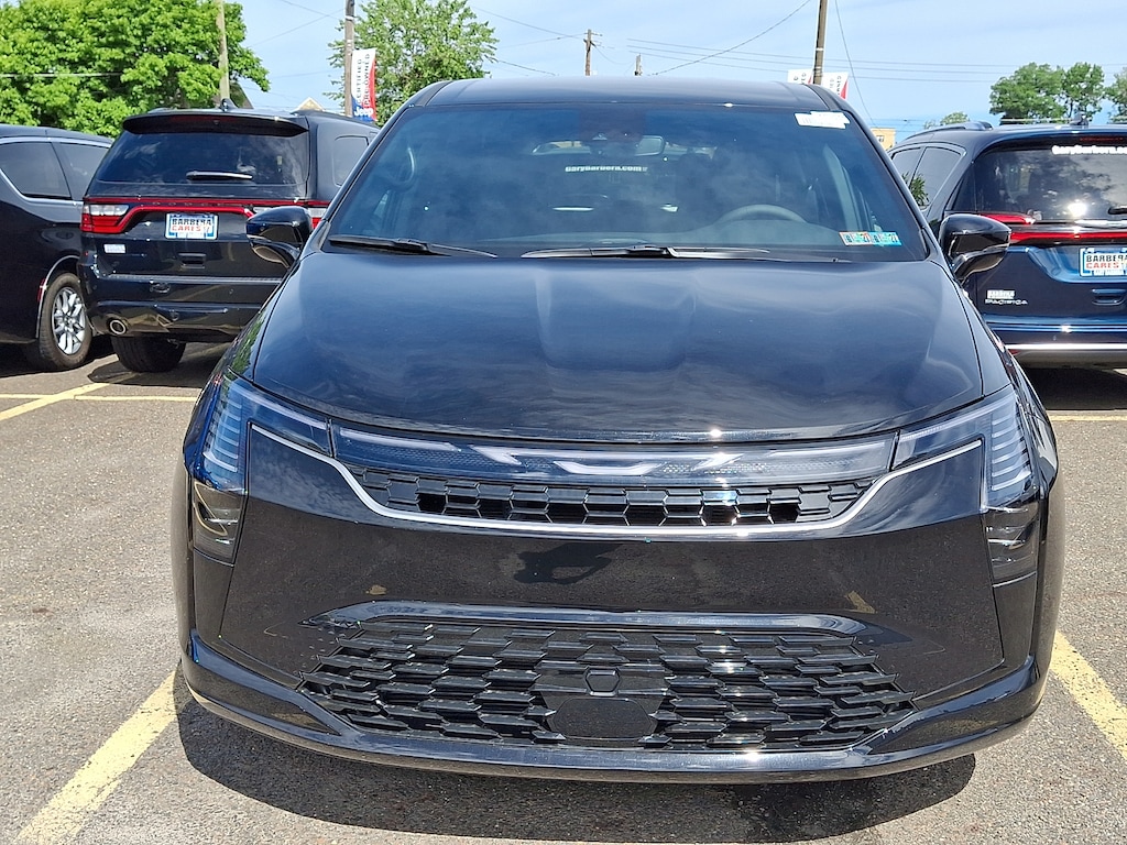 New 2027 Chrysler Pacifica Select Passenger Van