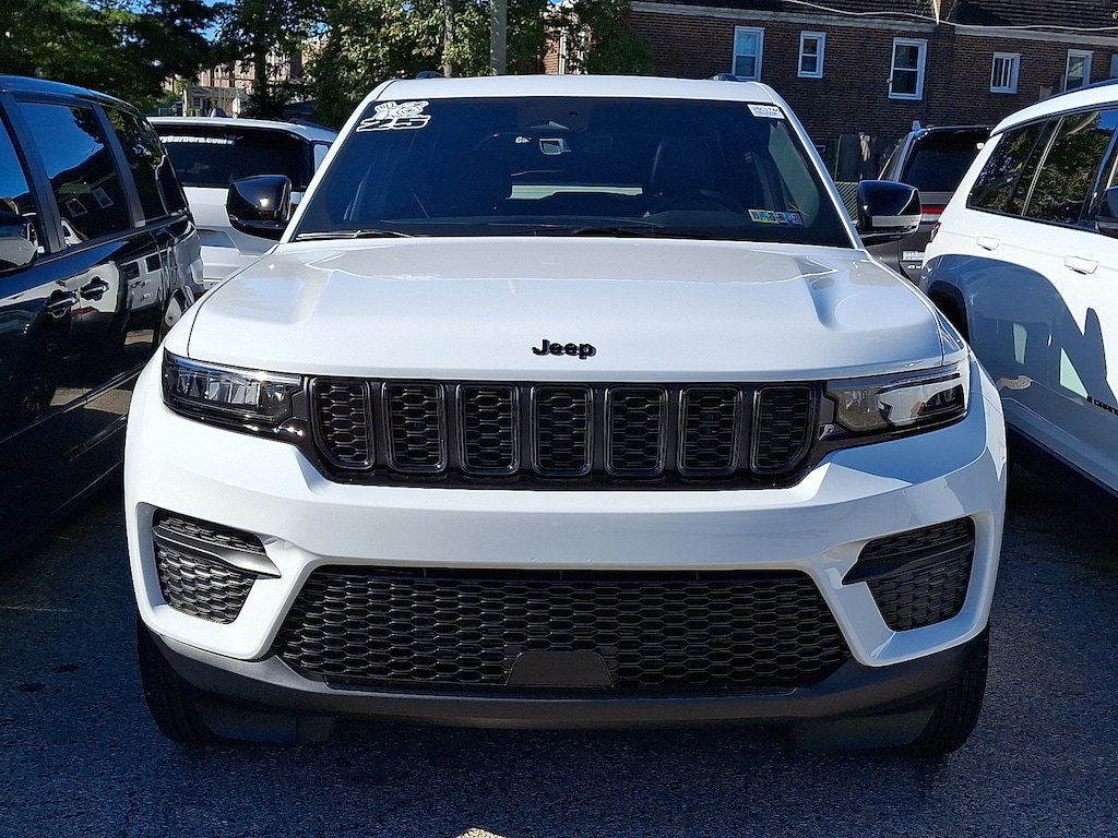 New 2025 Jeep Grand Cherokee ALTITUDE X 4X4 Sport Utility