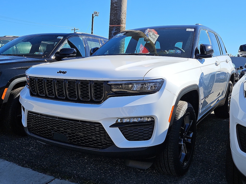 New 2025 Jeep Grand Cherokee LIMITED 4X4 Sport Utility