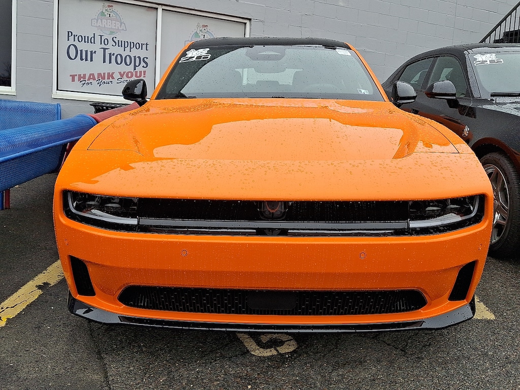 New 2026 Dodge Charger 4-Door DAYTONA SCAT PACK AWD Coupe