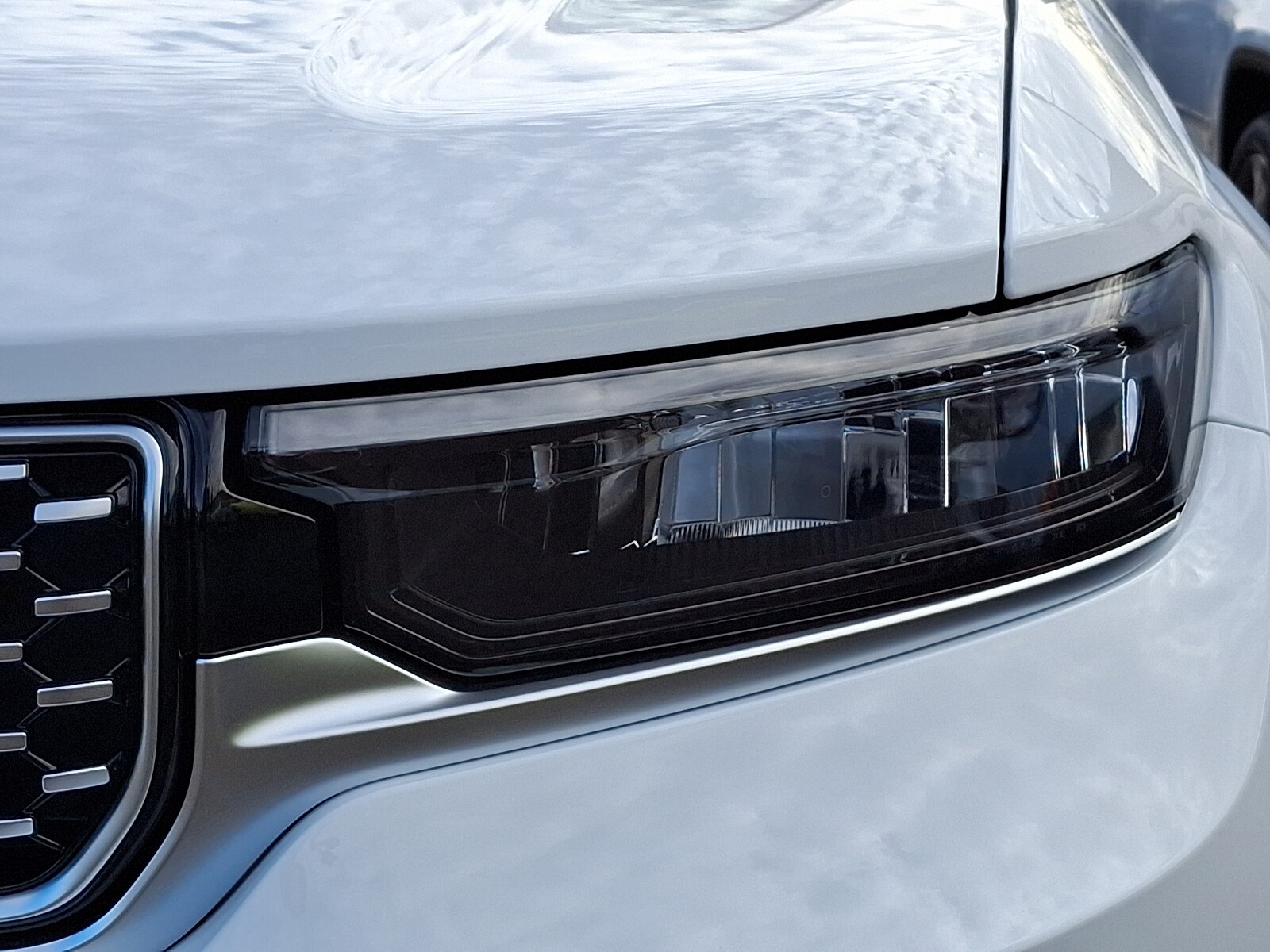 2025 Jeep Grand Cherokee L Summit photo 4