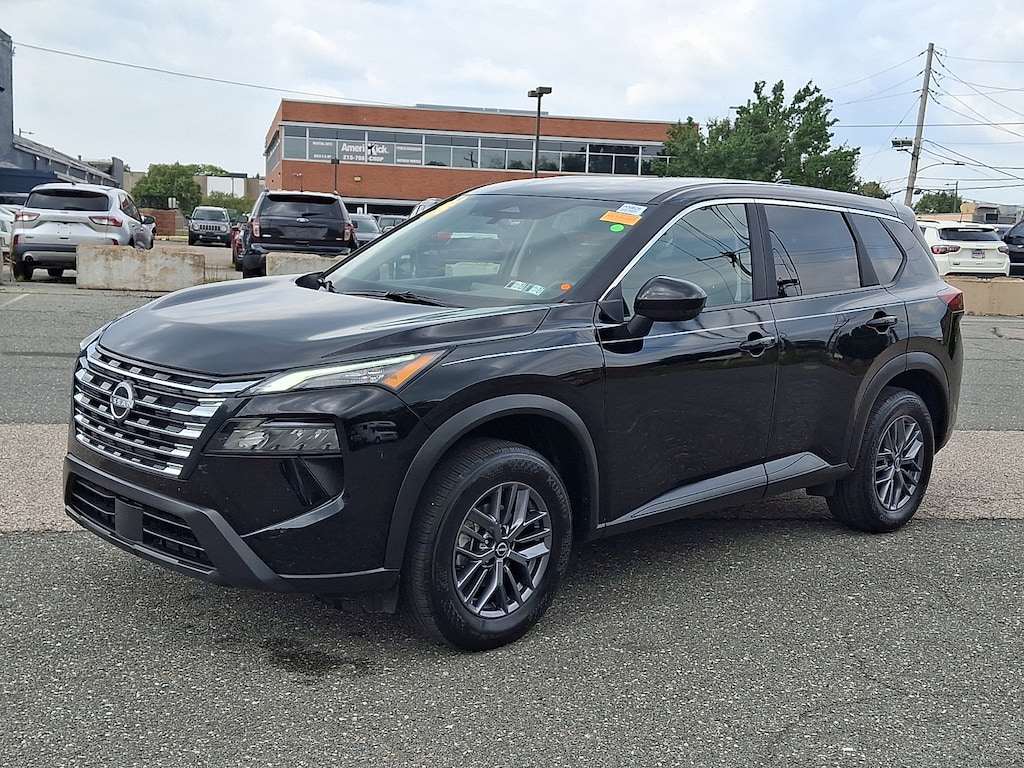 Used 2026 Nissan Rogue SV Sport Utility