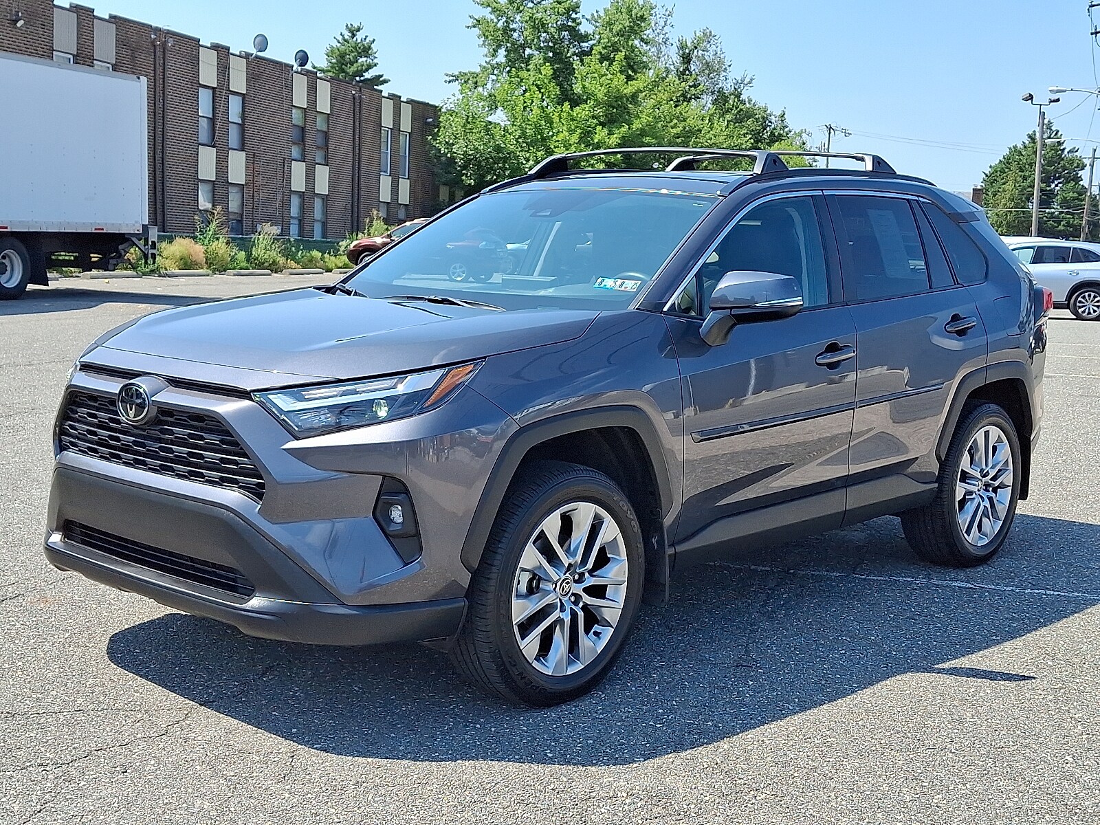 2024 Toyota RAV4 XLE Premium photo 3