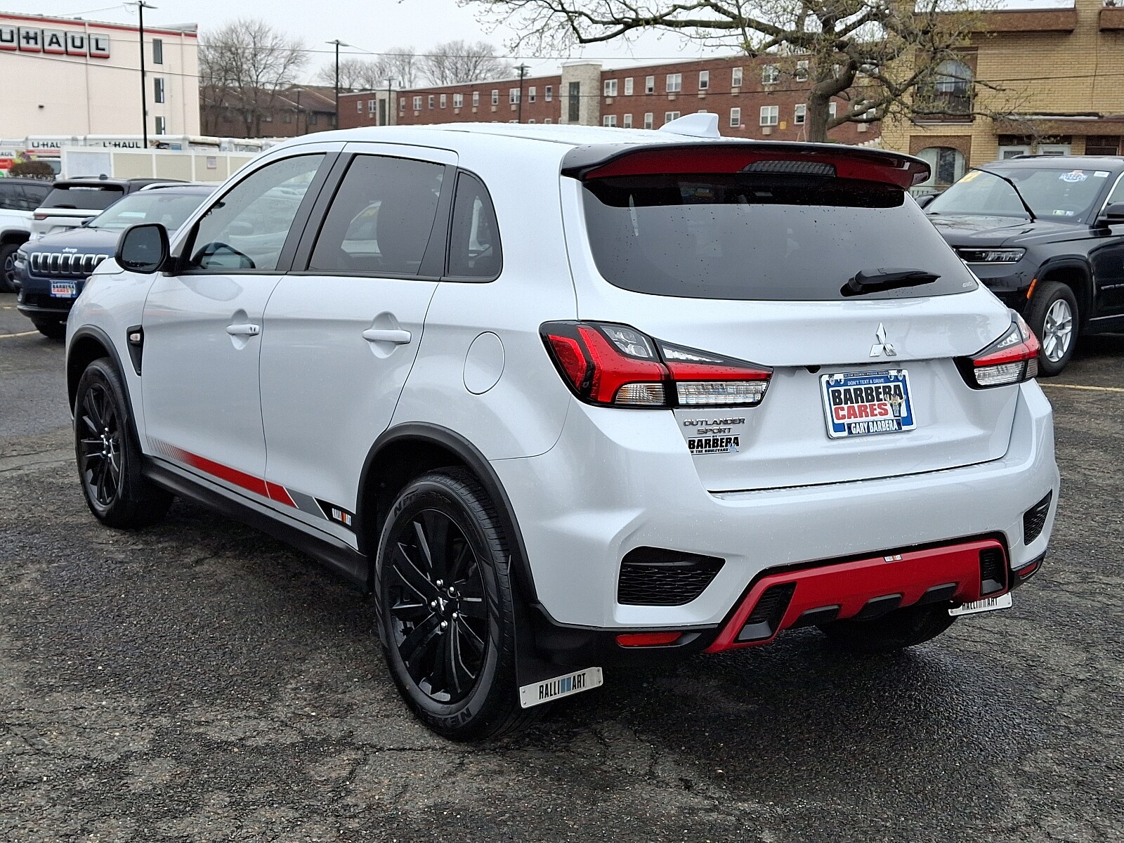 2024 Mitsubishi Outlander Sport ES LE SE photo 4