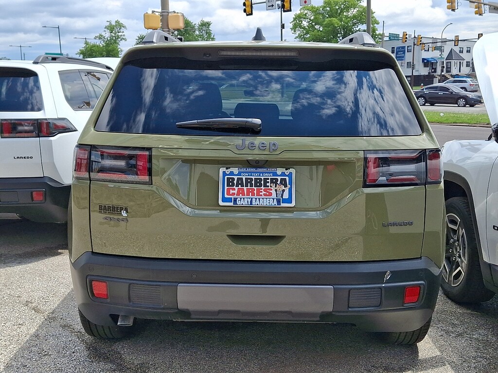 New 2026 Jeep Cherokee Laredo Sport Utility