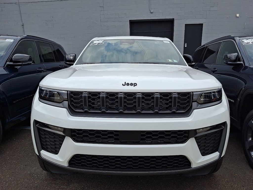 New 2026 Jeep Grand Cherokee LIMITED 4X4 Sport Utility