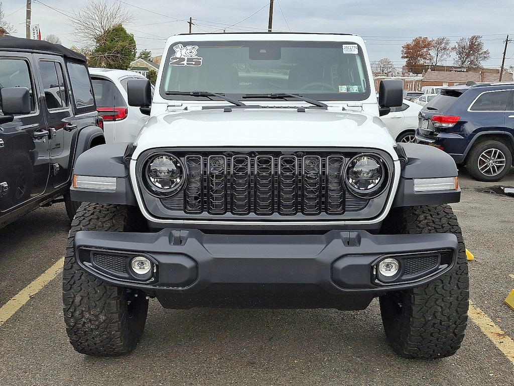 New 2025 Jeep Wrangler 4-DOOR WILLYS Sport Utility
