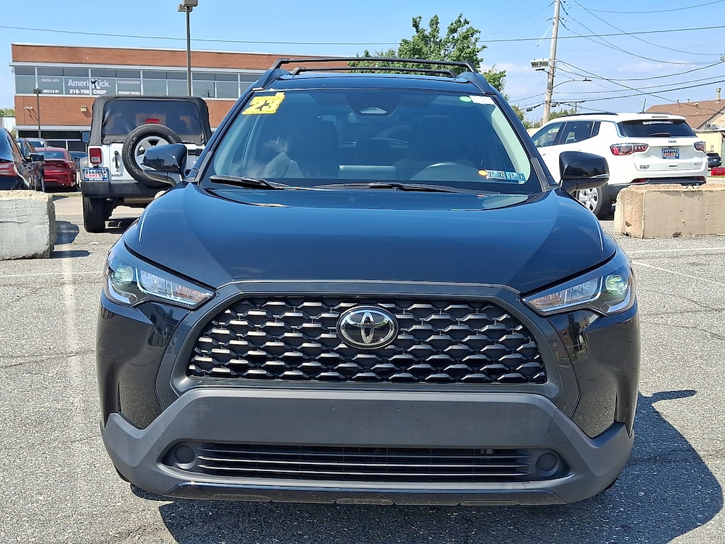 Used 2023 Toyota Corolla Cross LE Sport Utility