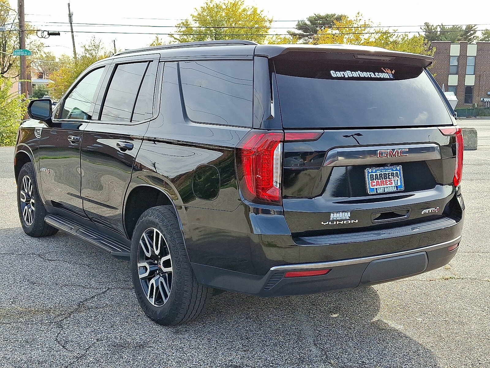 2023 Gmc Yukon AT4 photo 3