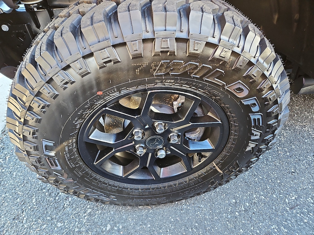 New 2026 Jeep Wrangler 4-DOOR WILLYS Sport Utility