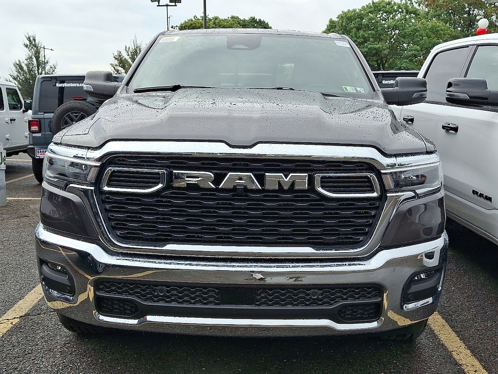 New 2025 Ram 1500 BIG HORN CREW CAB 4X4 5'7 BOX Pickup