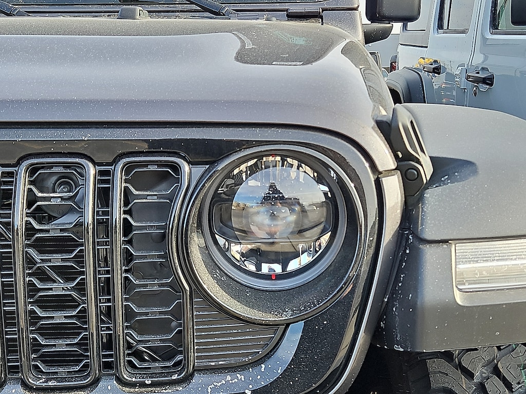 New 2026 Jeep Wrangler 4-DOOR WILLYS Sport Utility