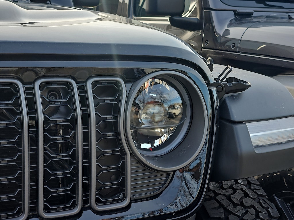 New 2026 Jeep Wrangler 4-DOOR RUBICON Sport Utility