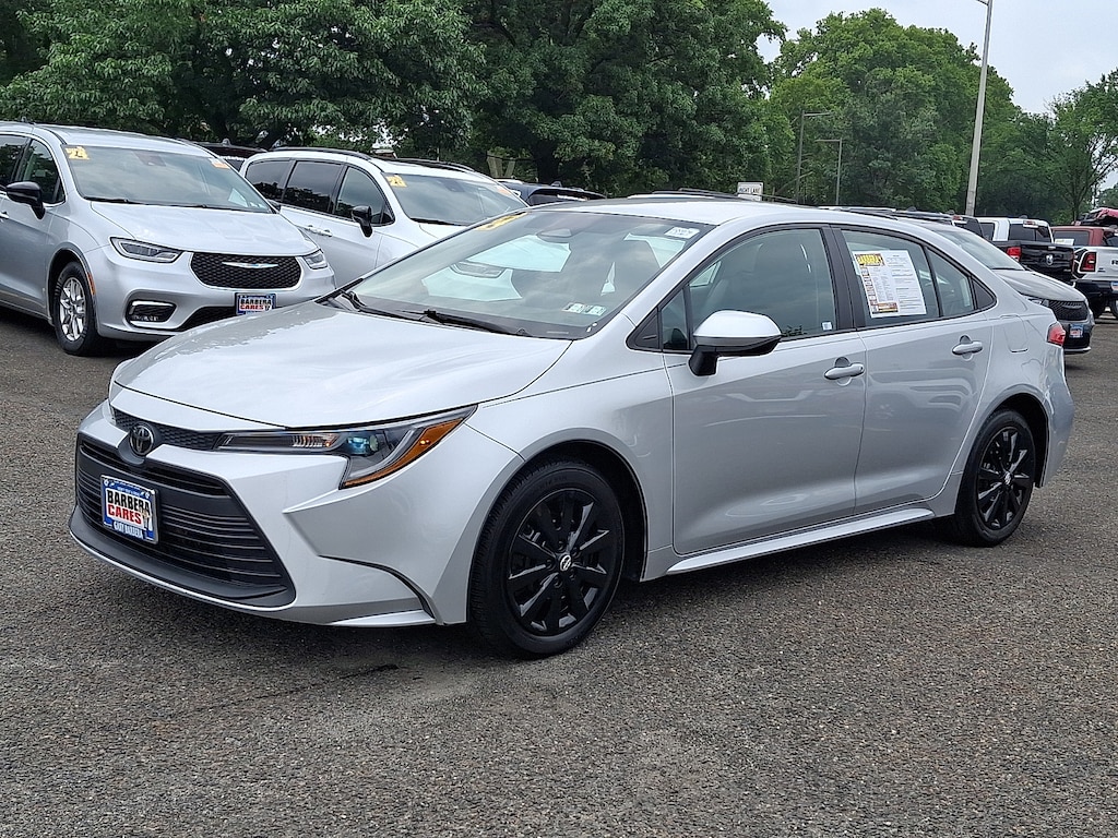 Used 2024 Toyota Corolla LE Sedan