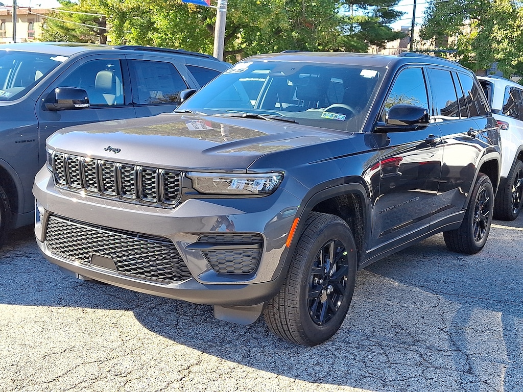 New 2025 Jeep Grand Cherokee ALTITUDE X 4X4 Sport Utility