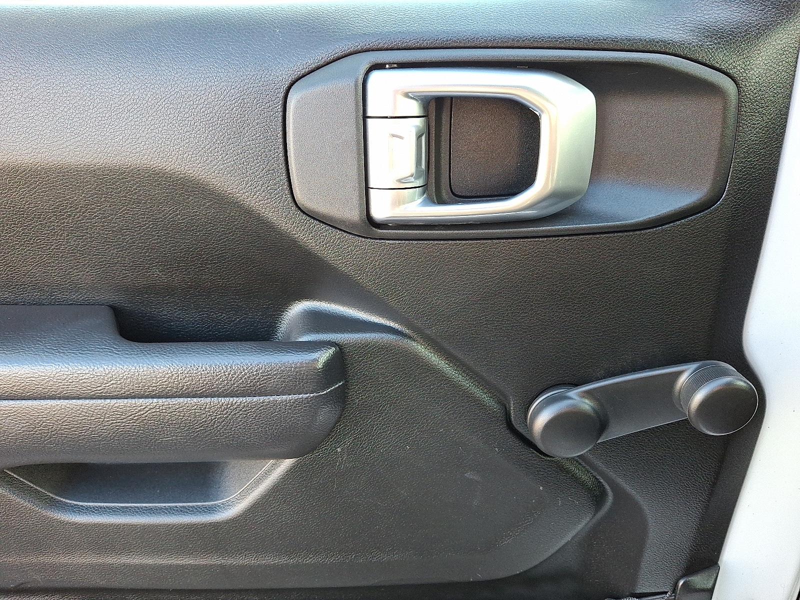 2023 Jeep Wrangler 2-Door Sport - Photo 12