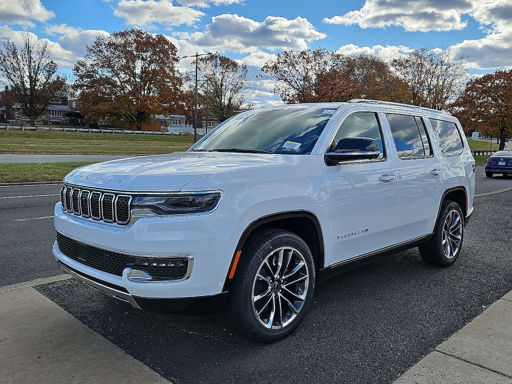New 2025 Jeep Wagoneer SERIES III 4X4 Sport Utility