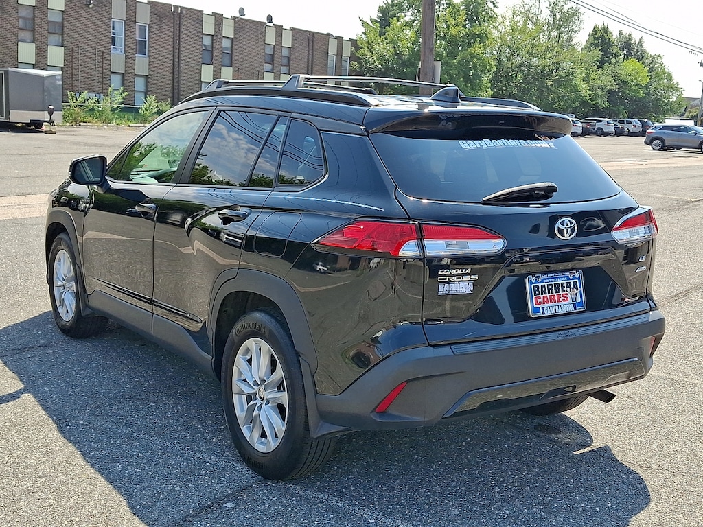 Used 2023 Toyota Corolla Cross LE Sport Utility