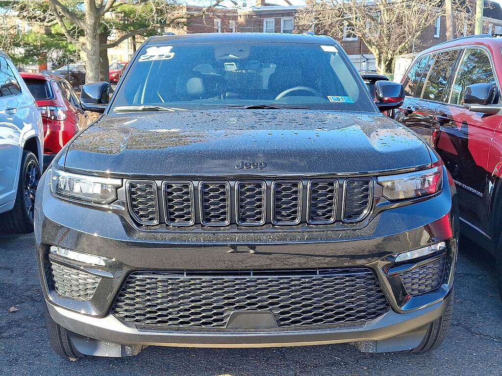 New 2025 Jeep Grand Cherokee LIMITED 4X4 Sport Utility