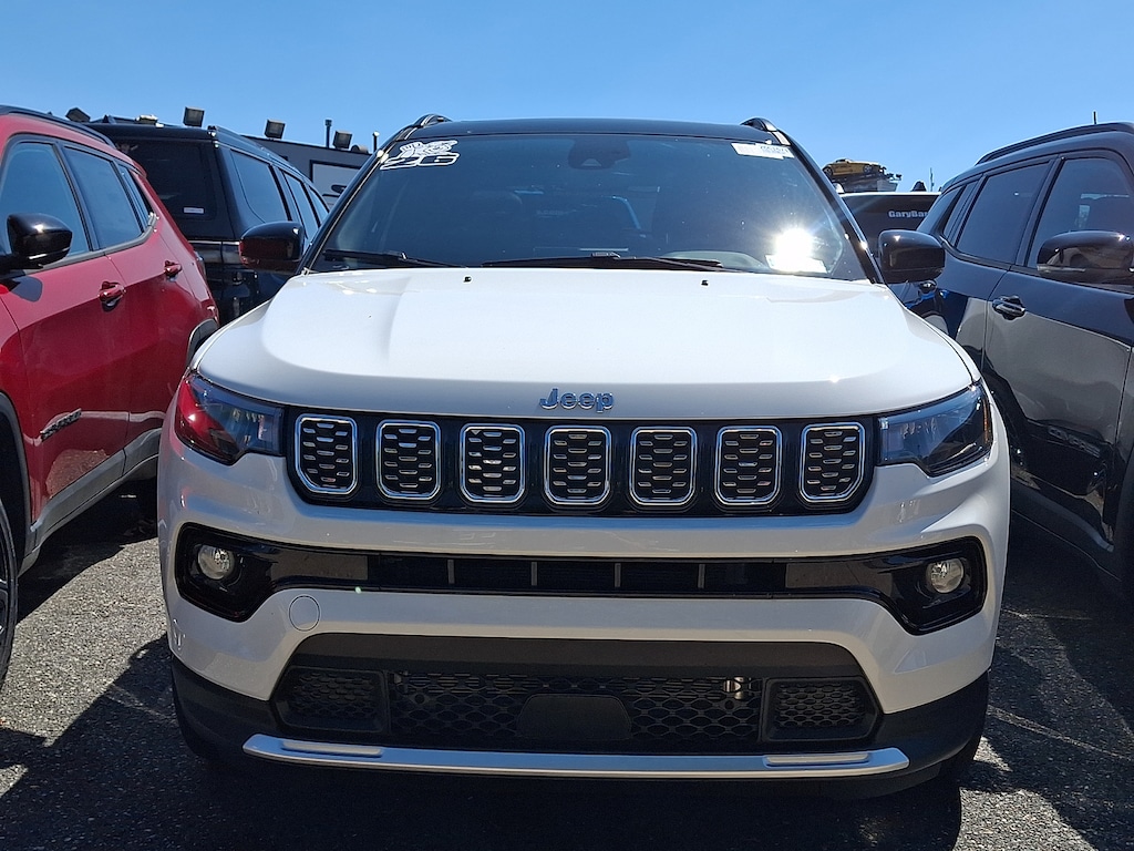 New 2026 Jeep Compass LIMITED 4X4 Sport Utility
