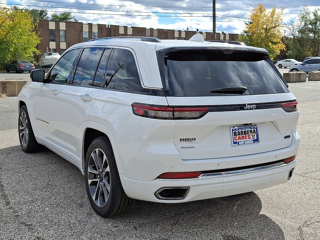 Used 2022 Jeep Grand Cherokee Overland 4x4 Sport Utility