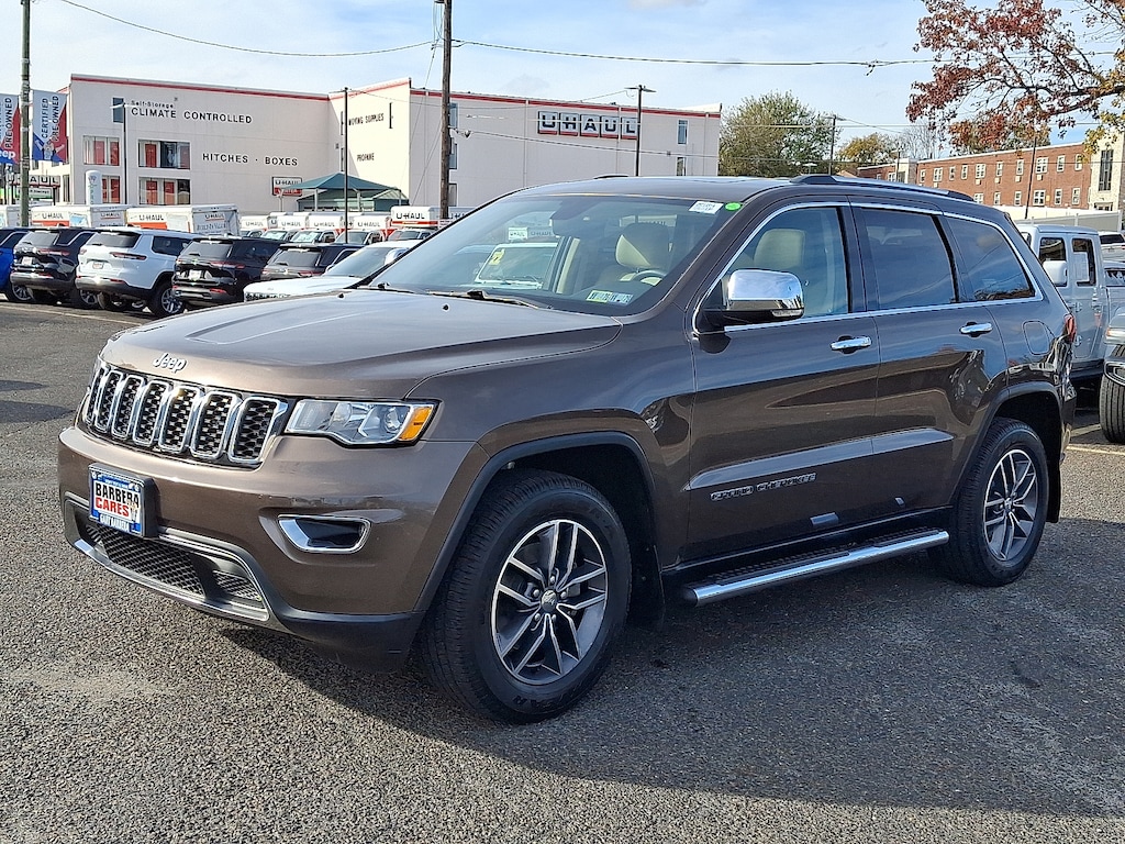 Used 2017 Jeep Grand Cherokee Limited 4x4 Sport Utility